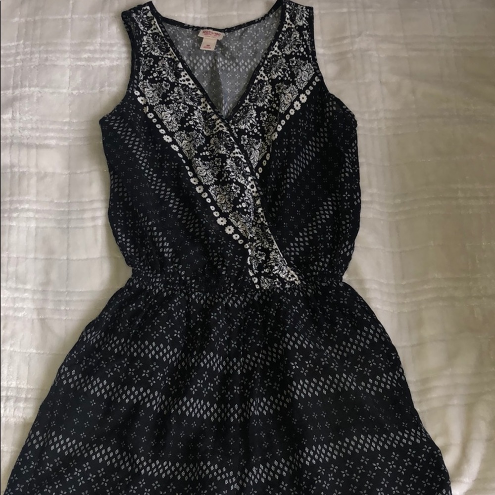 Black and white printed romper with pockets
